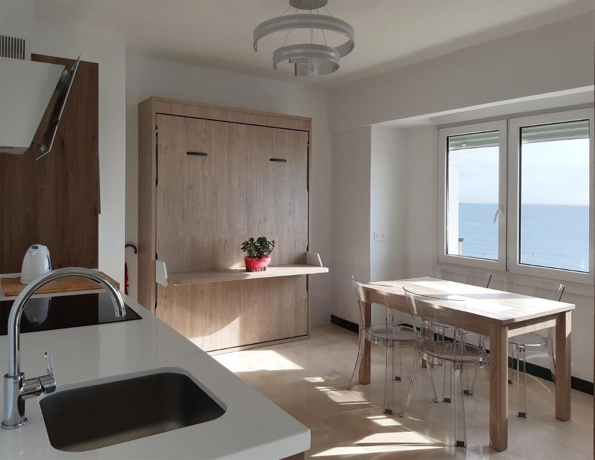 Malagueta Beach Apartment Malaga Exterior photo